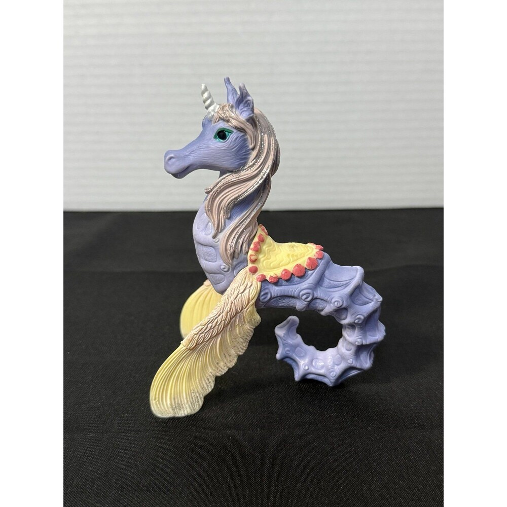 Schleich Fantasy Fairy Bayala Seahorse - Purple, Glittery with Unicorn Horn